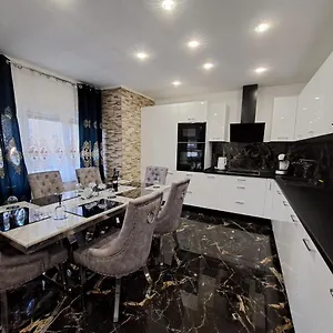  Apartman Monaco