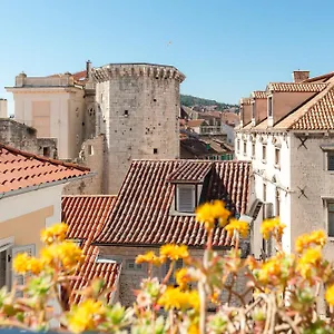 Dosud House Studios , Split Croacia